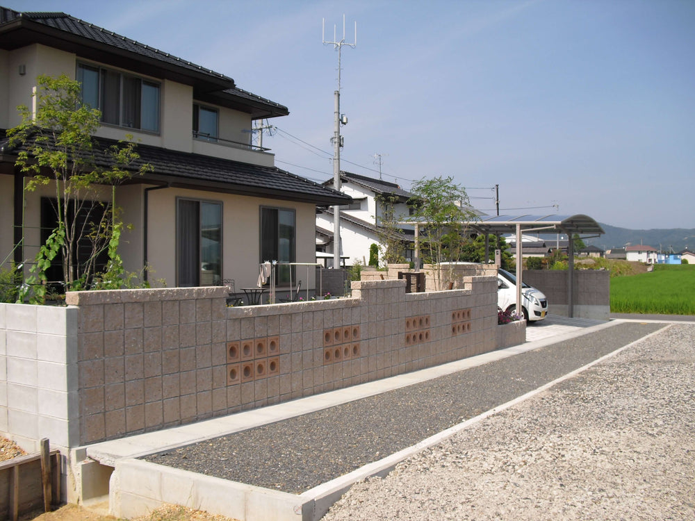 Hu様邸 門柱・駐車スペース整備 - 画像4