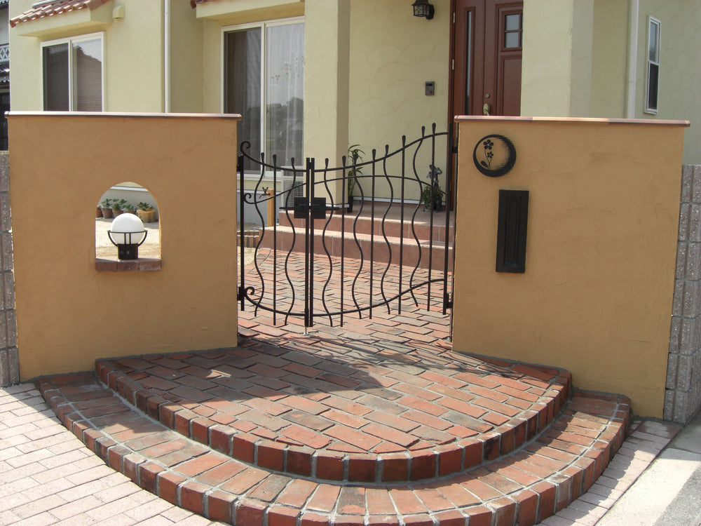 W様邸 南欧風住宅の外構工事 - 画像4